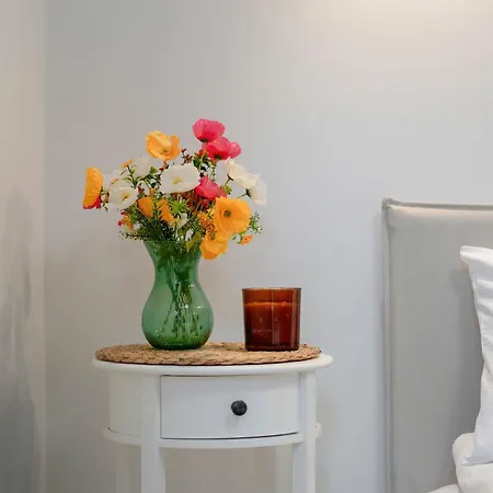 Stylish Near The Old Market Square, Pet Friendly By Renters *